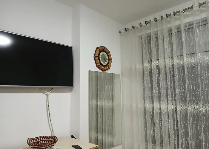 Apartament Astir *